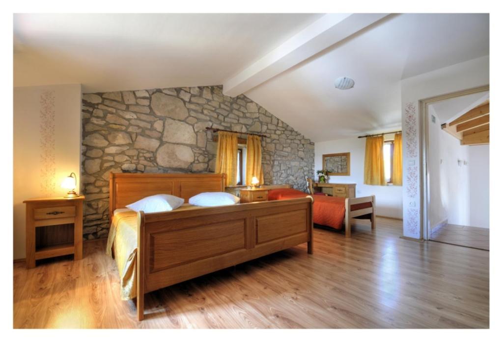 Villa Calussovo Ripenda Kras Extérieur photo