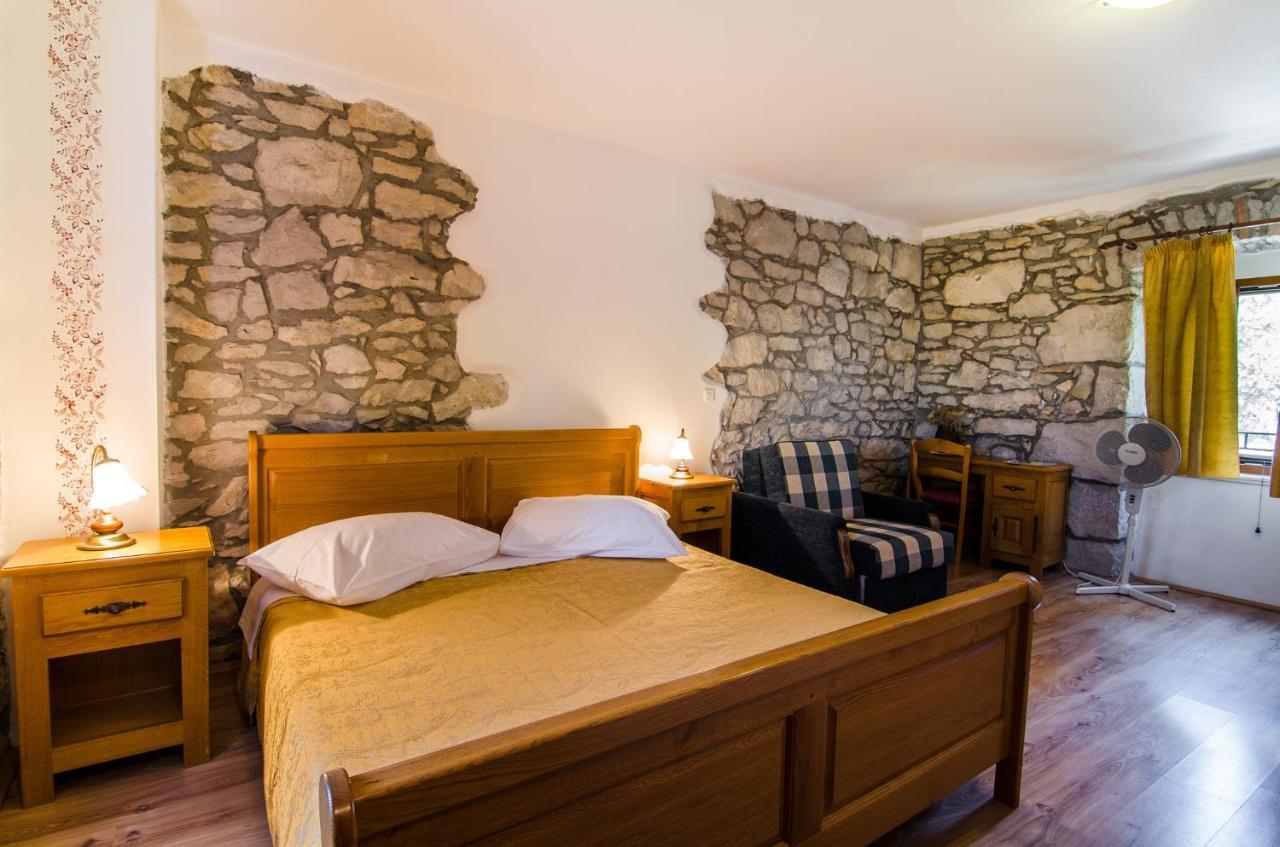 Villa Calussovo Ripenda Kras Extérieur photo