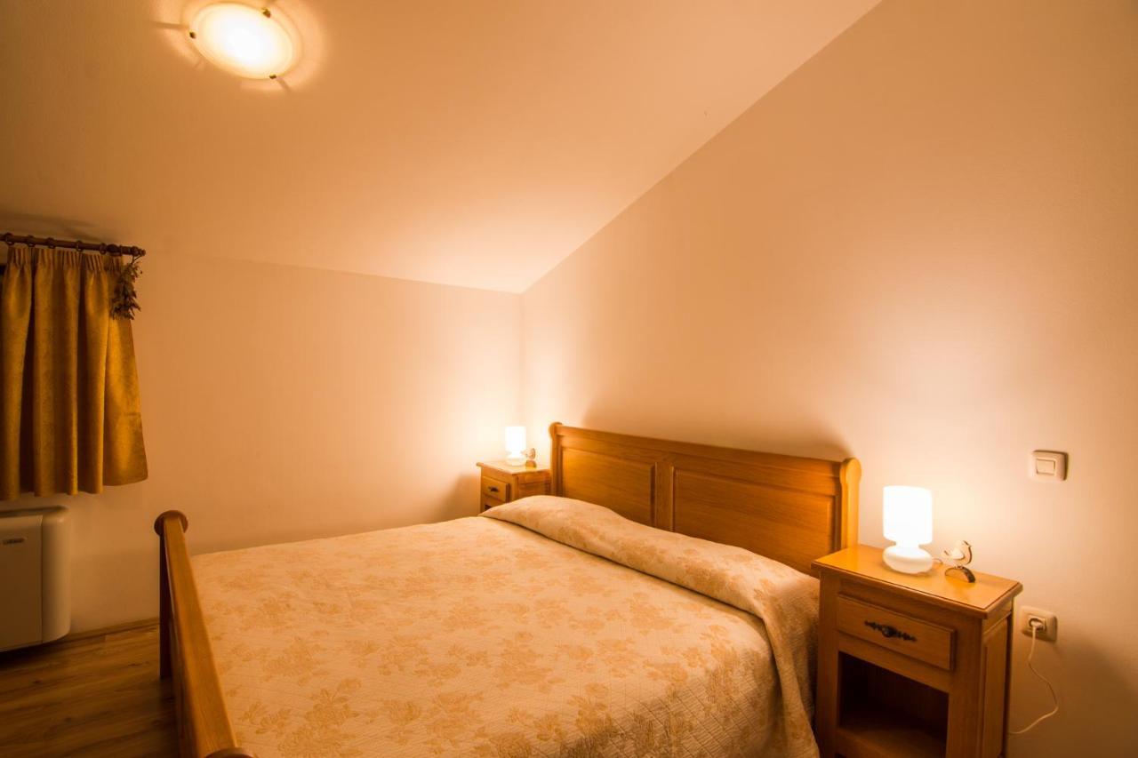 Villa Calussovo Ripenda Kras Extérieur photo