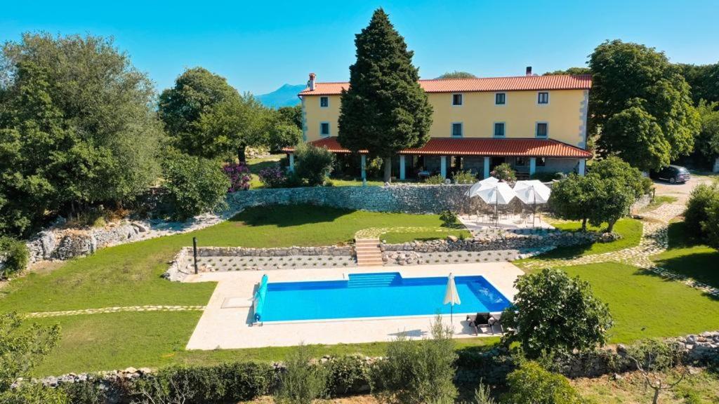 Villa Calussovo Ripenda Kras Extérieur photo