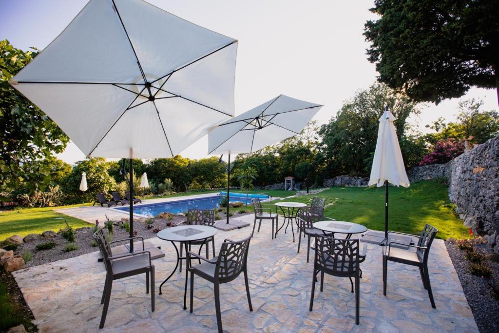 Villa Calussovo Ripenda Kras Extérieur photo
