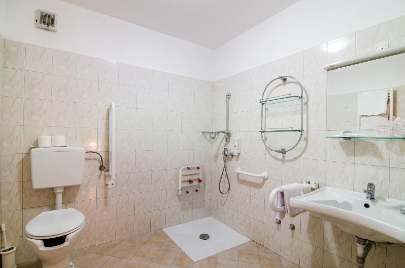 Villa Calussovo Ripenda Kras Extérieur photo